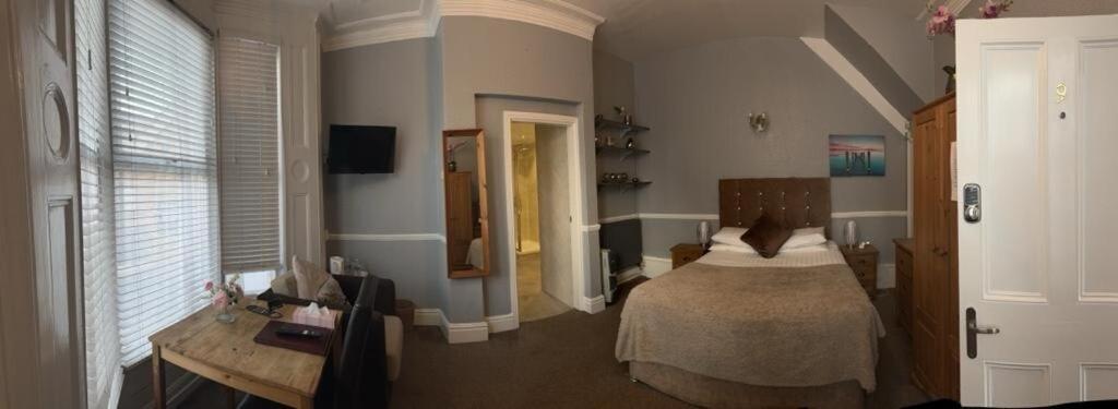 Bed & Breakfast Diamonds Near Hospital York
